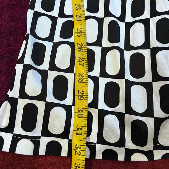 Jessica Howard Black & White Geometric Design Sleeveless Dress‎ - Picture 7 of 7